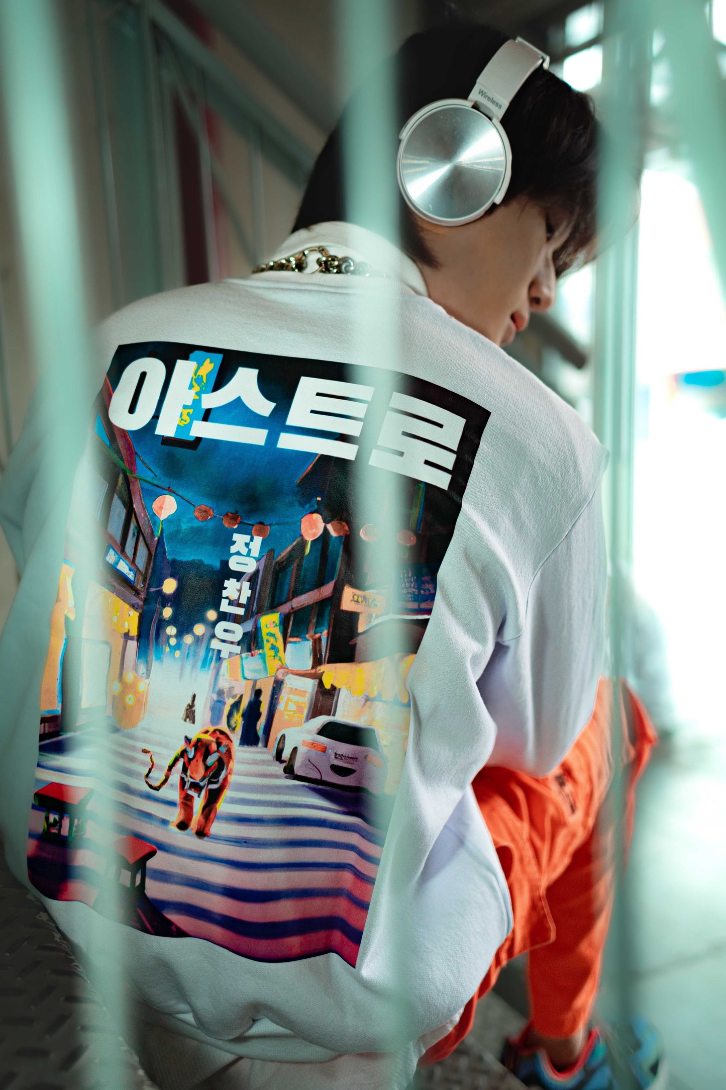 Desi Aura Awesome Graphic Sweatshirt